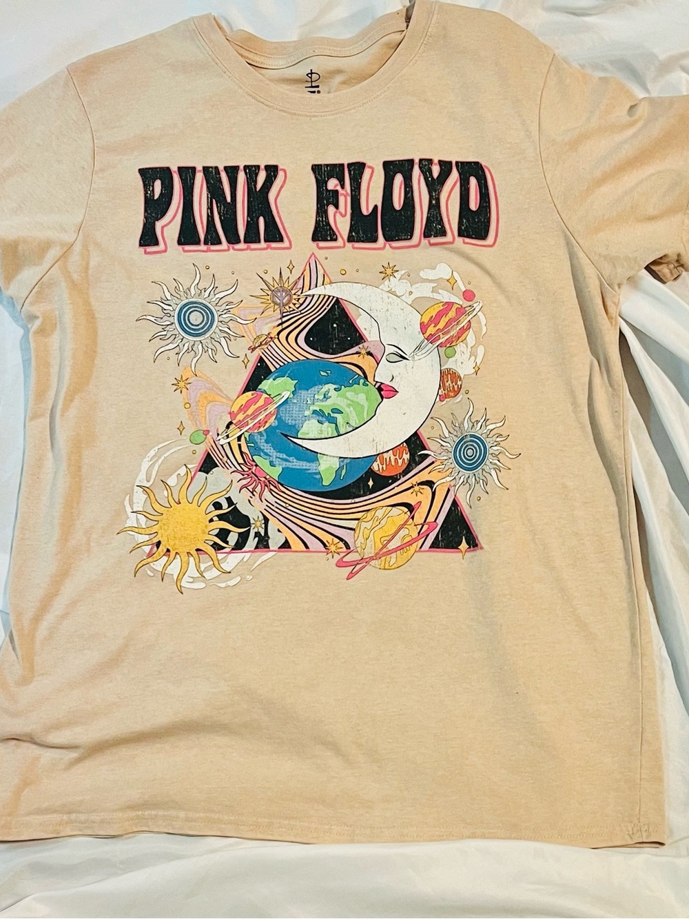 Pink Floyd World Tour Graphic Tee - Beige with Multicolor Print M